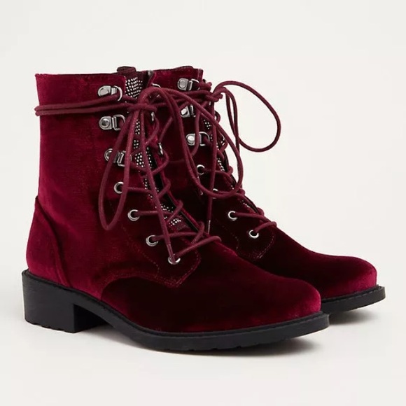 Circus by Sam Edelman Shoes - NWT size 8W Sam Edelman embellished combat boots